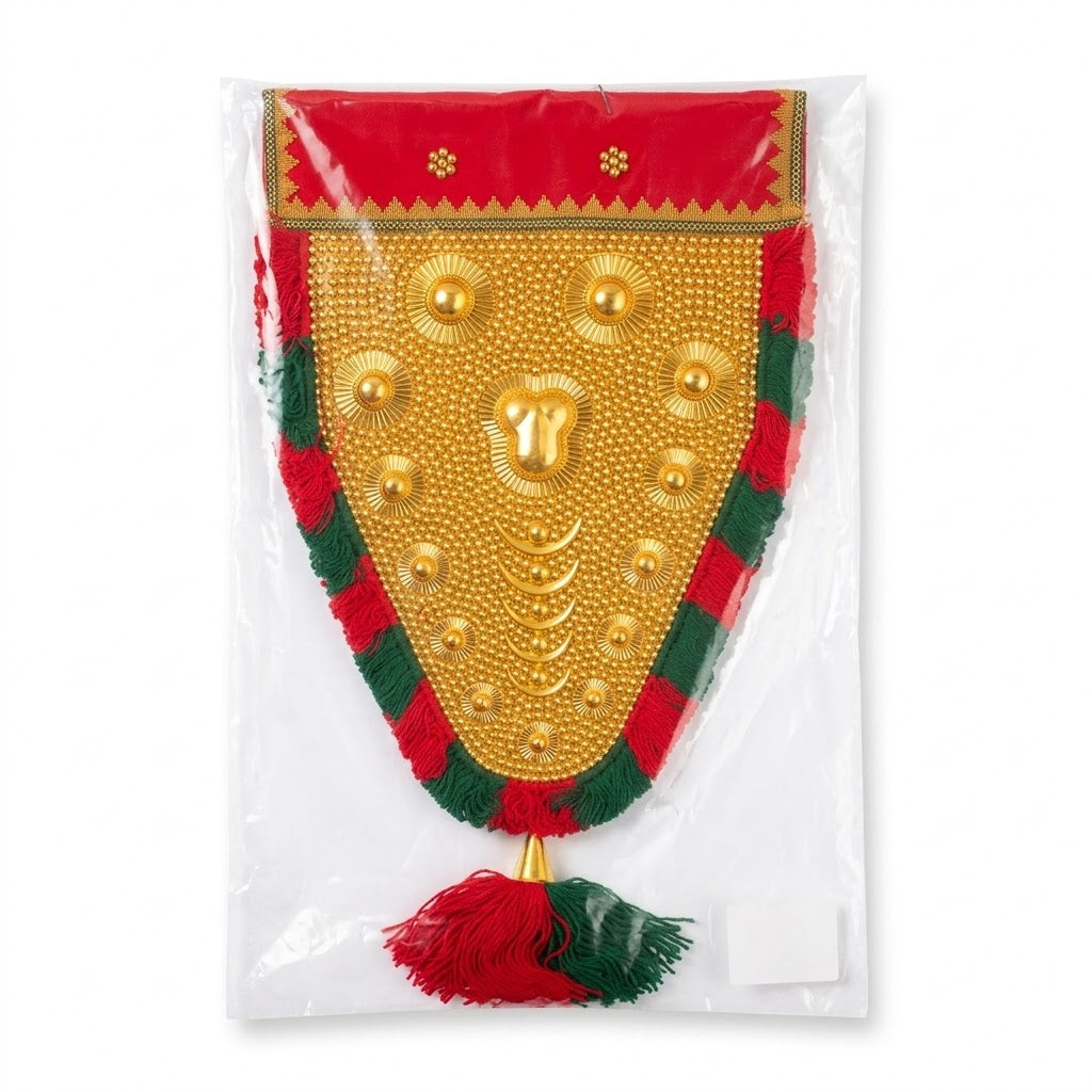 Traditional Kerala Nettipattam Red & Green Accents (26x17 Inch)